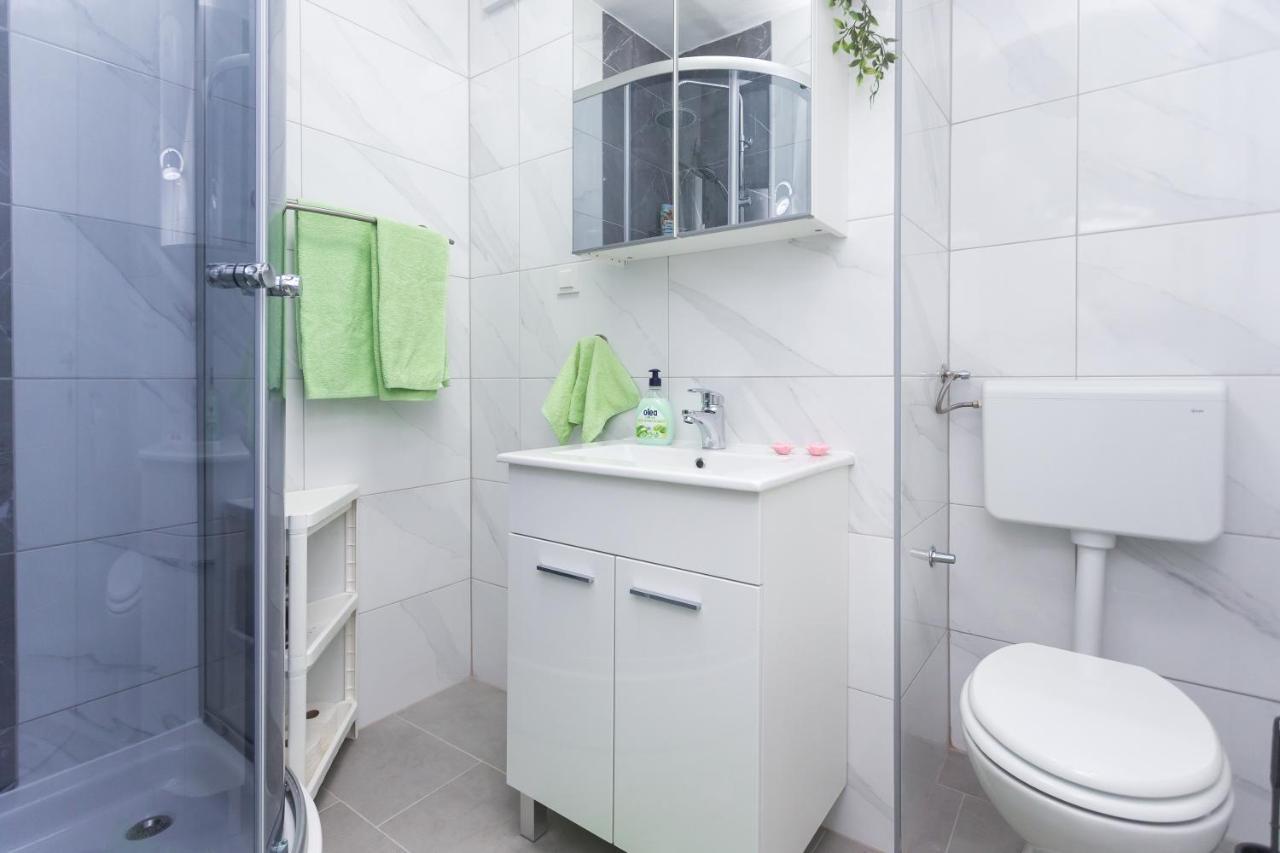 Apartman Lariva Osijek Extérieur photo