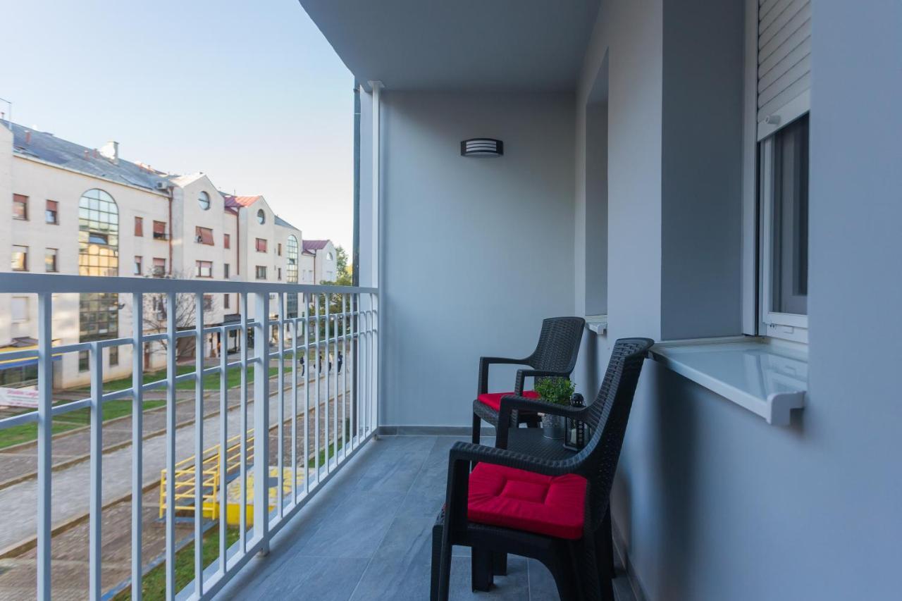 Apartman Lariva Osijek Extérieur photo